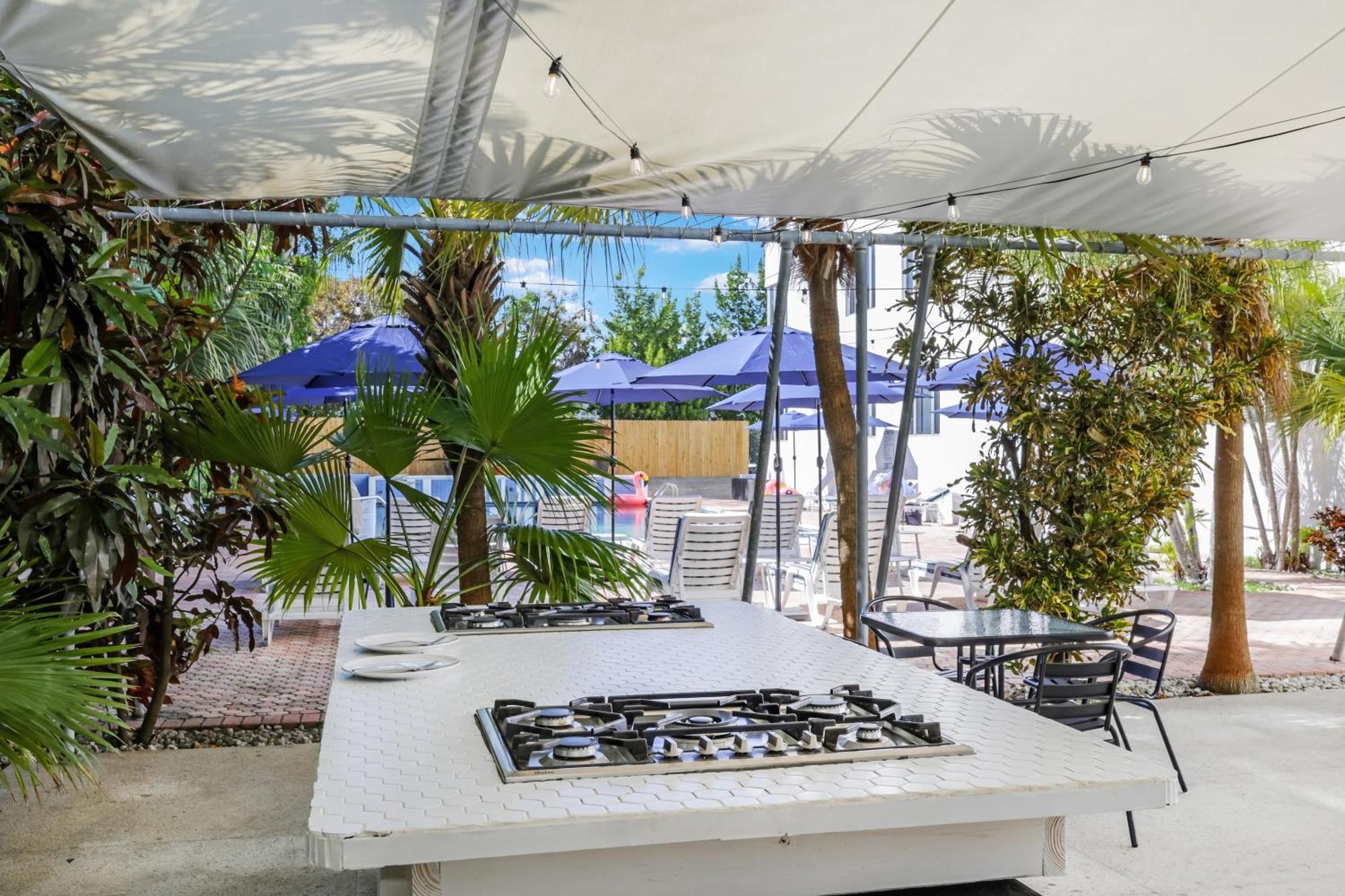 Tropics Hotel Μαϊάμι Μπιτς Εξωτερικό φωτογραφία